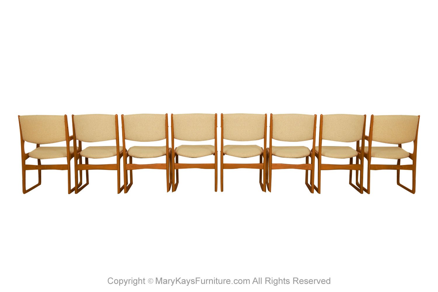 124fa437-968a-49f3-9d07-162a3af54097_8-Mid-Century-Modern-Sculpted-Teak-Chairs-Benny-Linden-7.jpg
