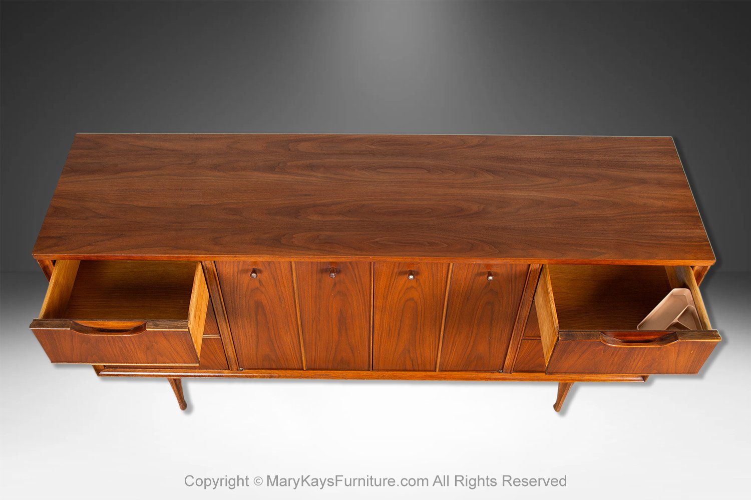 24624fc2-96c4-4638-b7fc-605cb9c8081d_Mid-Century-Modern-walnut-dresser-sideboard-3.jpg