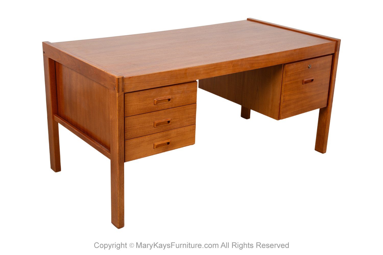 c80f1308-6622-48e8-81d0-bb001f338667_Mid-Century-Danish-Teak-large-Executive-Desk-7.jpg