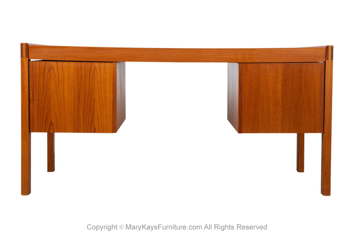 c80f1308-6622-48e8-81d0-bb001f338667_Mid-Century-Danish-Teak-large-Executive-Desk-9.jpg