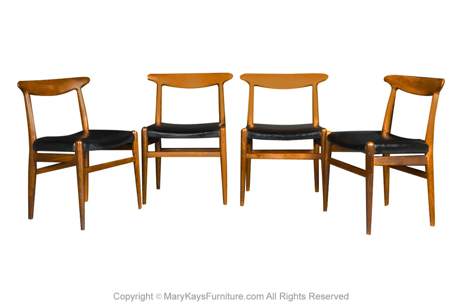 cd5449ce-b449-4bd1-997b-e134cf9f0990_Mid-Century-Danish-Hans-Wegner-W2-teak-chairs-four-1.webp