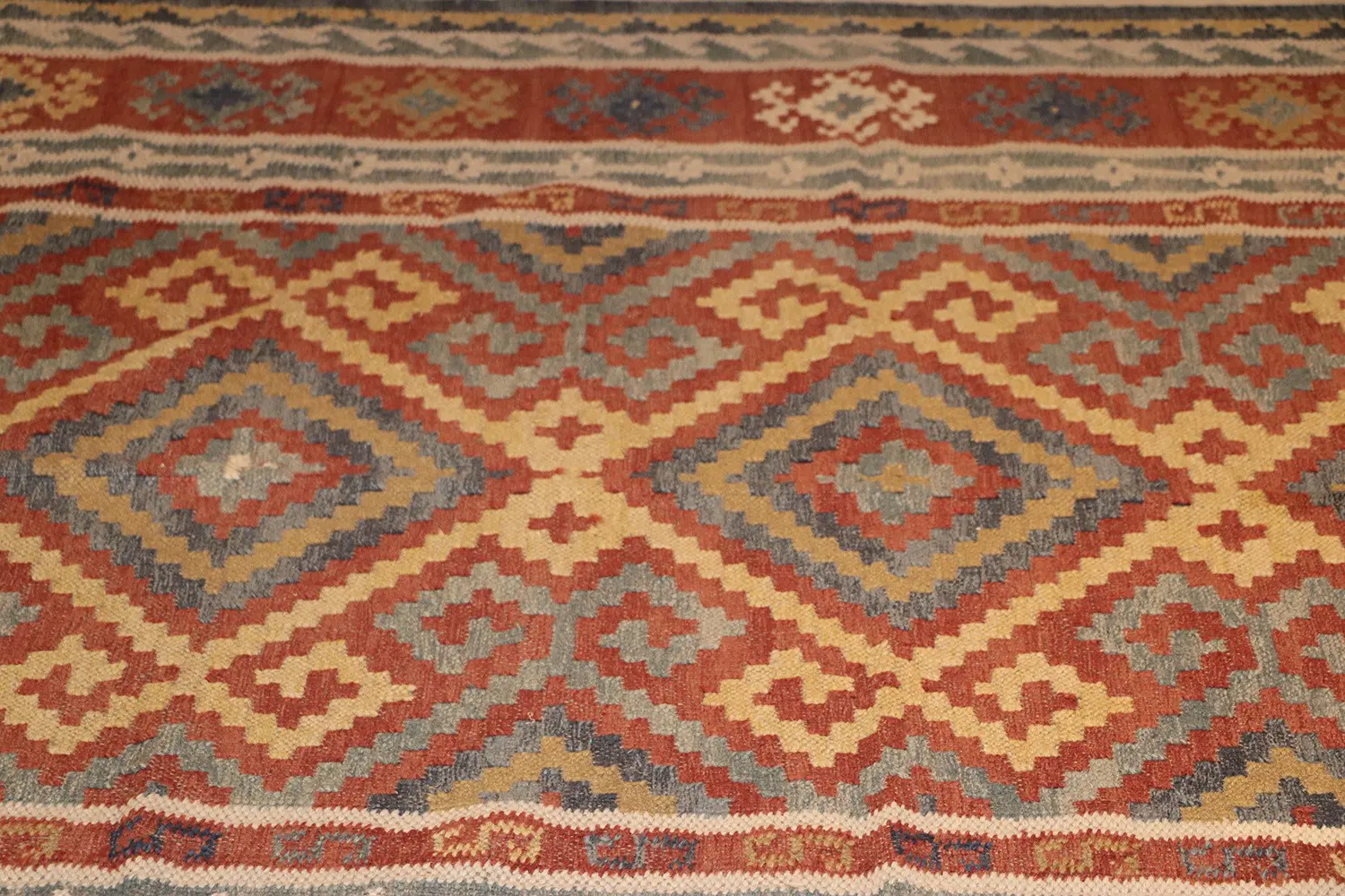 f8dc32f1-1b9c-4804-9f11-3c8df2058381_Vintage-Afghan-Kelim-Rug-98in-X-67in-20th-Century-5.webp