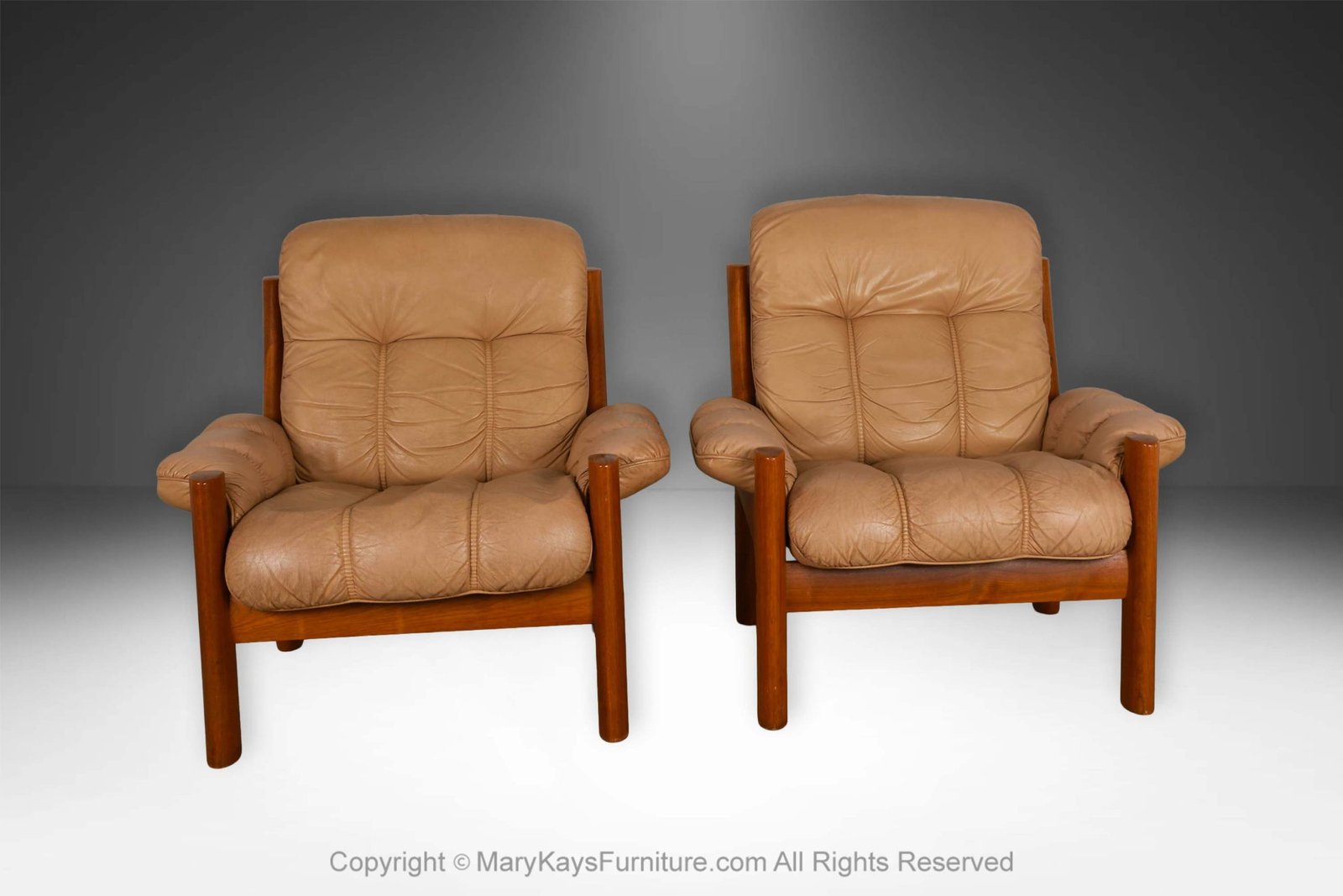 MidCentury-Pair-Ekornes-Norway-Leather-Armchairs-2.jpg