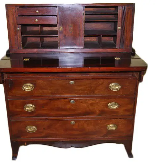 3bd02660-34f9-49a4-a2cb-9280d759bc56_A-Federal-New-England-mahogany-tambour-secretary-chest-1.webp