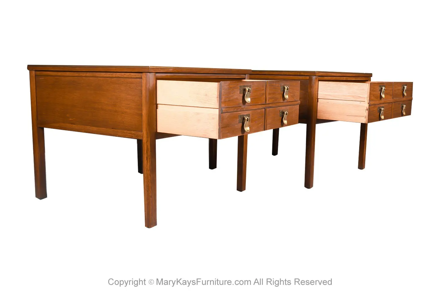 c63896c7-c501-4a96-bd80-2bc5b0e36259_Mid-Century-Hollywood-Regency-Campaign-Style-End-Tables-pair-6.webp
