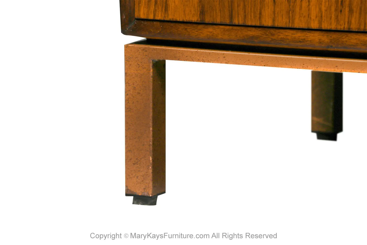 e809ac5a-6ac3-4002-83e0-fd82be016493_Mid-Century-Walnut-Dresser-Founders-Furniture-Attributed-to-Jack-Cartwright-9.webp