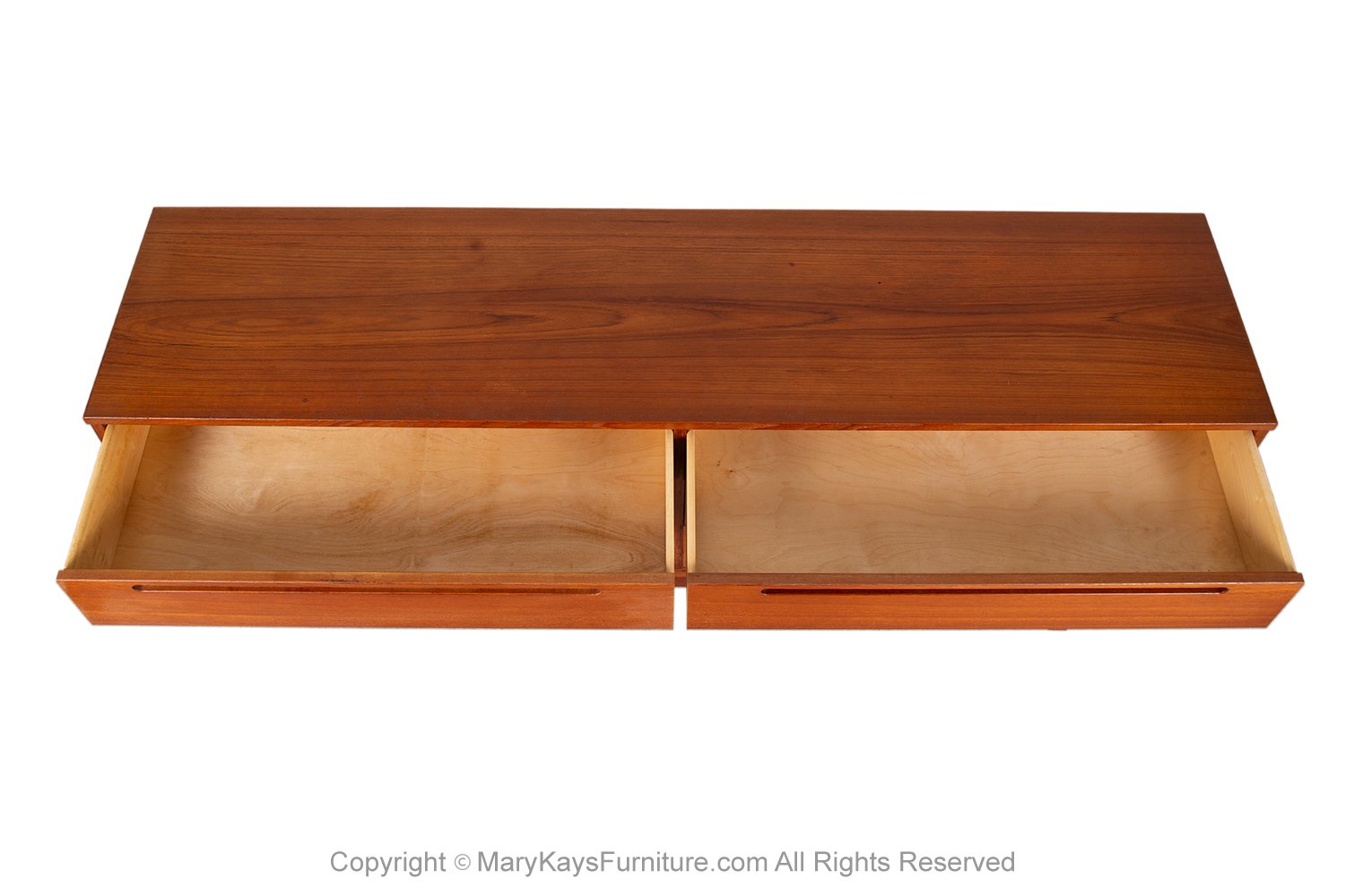f5e054fd-b7ef-4de0-a897-4fe0a2539f38_Mid-Century-Modern-Nils-Jonsson-For-HJN-Mobler-Danish-Teak-Dresser-4.jpg