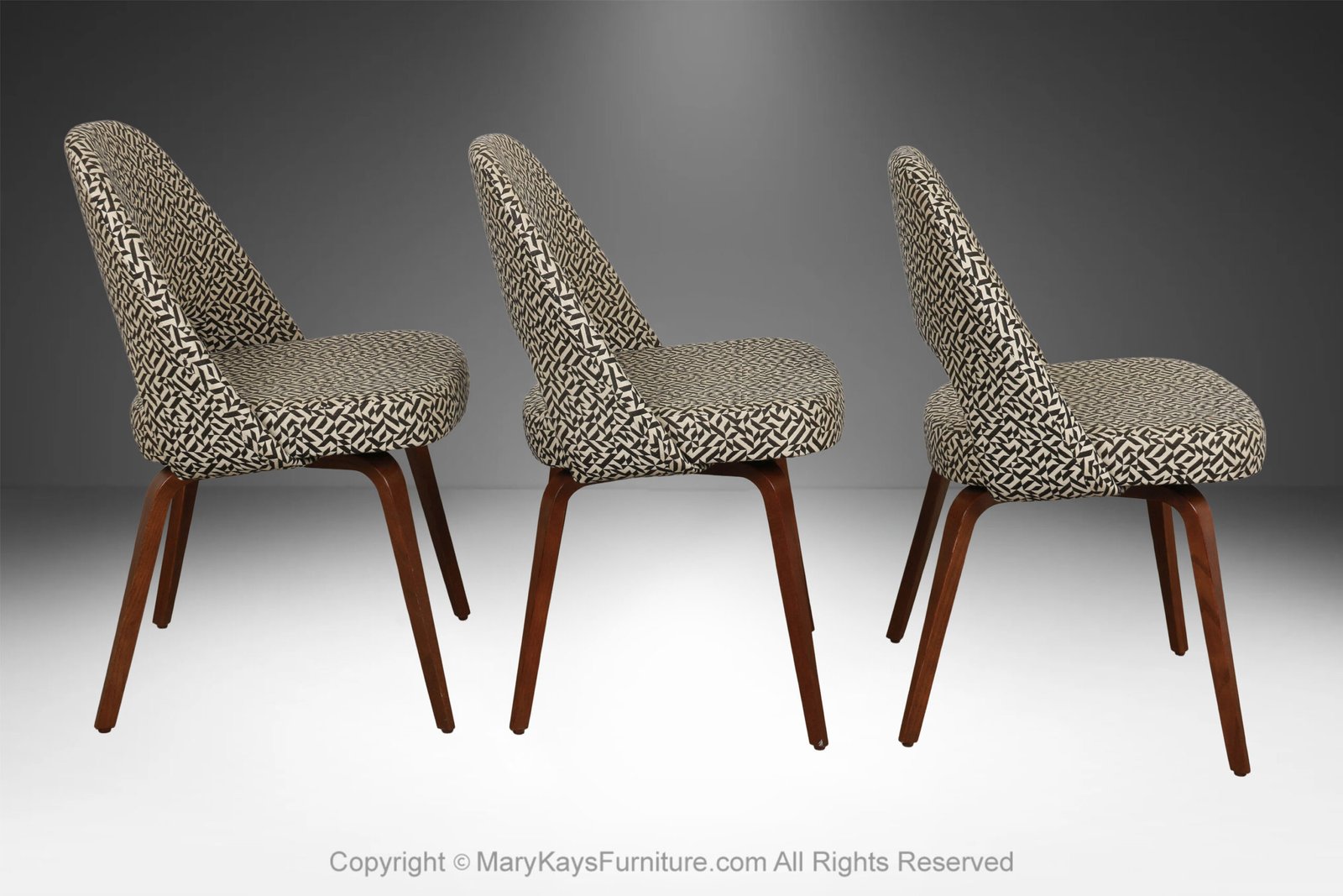Knoll-Saarinen-Executive-side-chairs-model-72-set-of-three-10.jpg