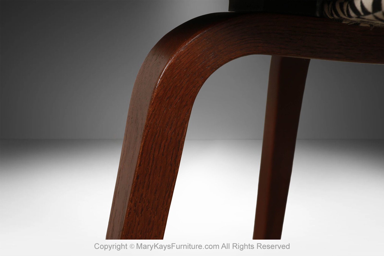 Knoll-Saarinen-Executive-side-chairs-model-72-set-of-three-2.jpg