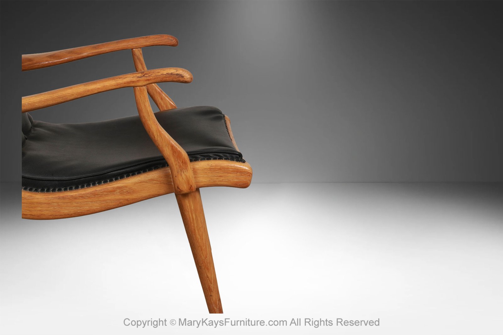 Mid-century-scoop-lounge-chair-in-the-style-of-Milo-Baughman-9.jpg
