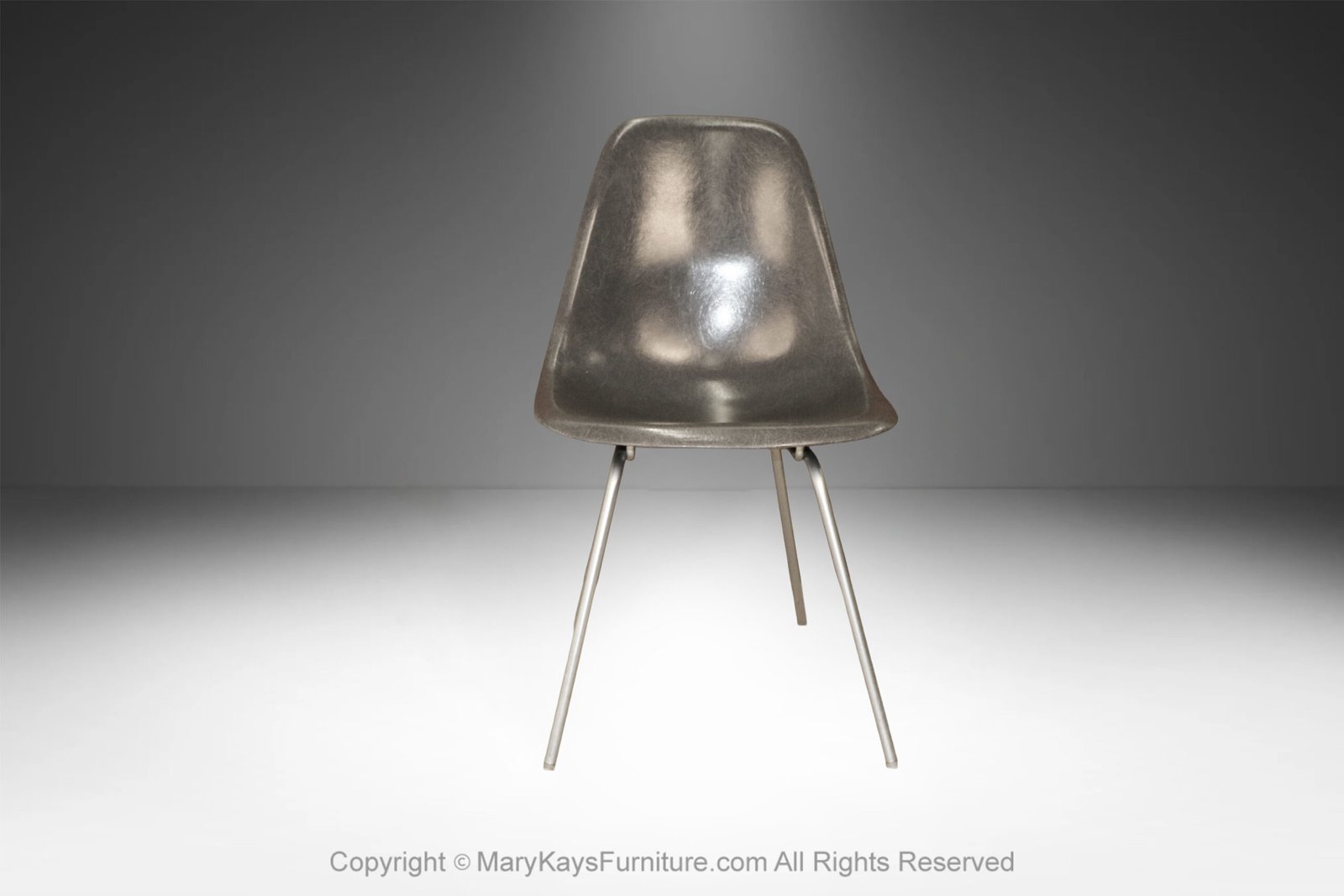 Herman-Miller-Eames-molded-fiberglass-shell-side-chair-11.jpg