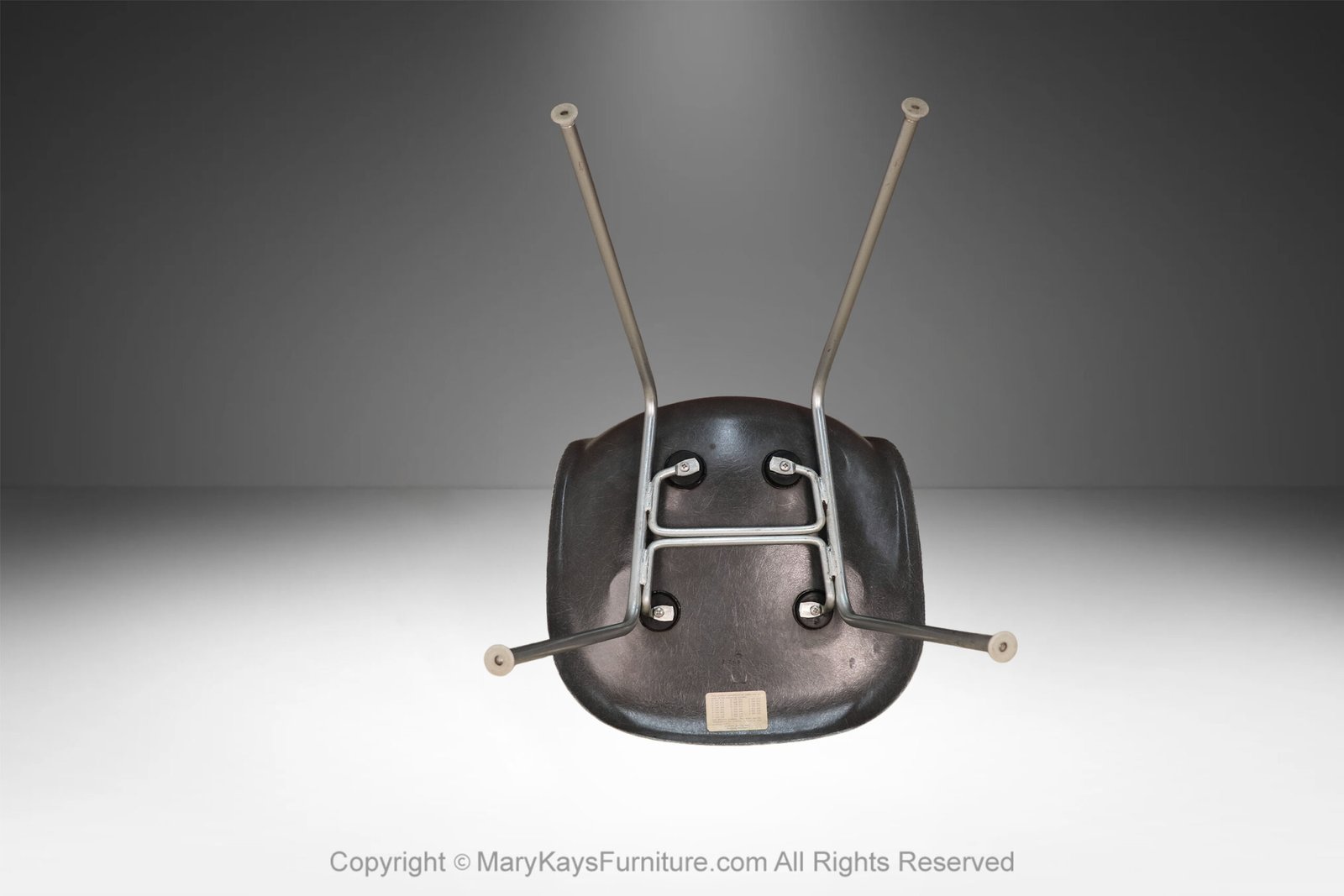 Herman-Miller-Eames-molded-fiberglass-shell-side-chair-5.jpg