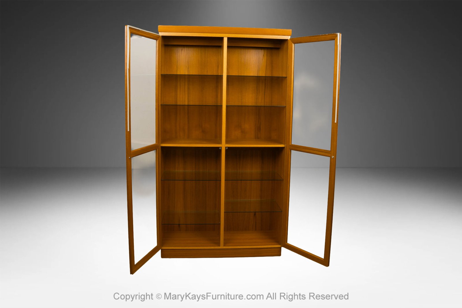 Danish-Mid-Century-Teak-Display-Cabinet-by-Skovby-16-2.jpg