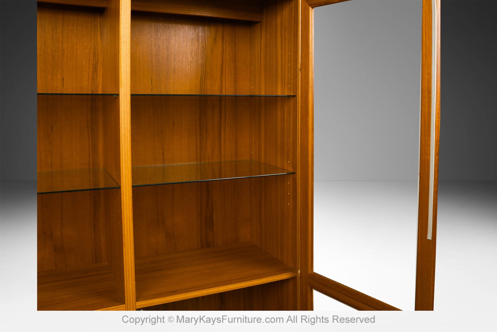 Danish-Mid-Century-Teak-Display-Cabinet-by-Skovby-24-2.jpg
