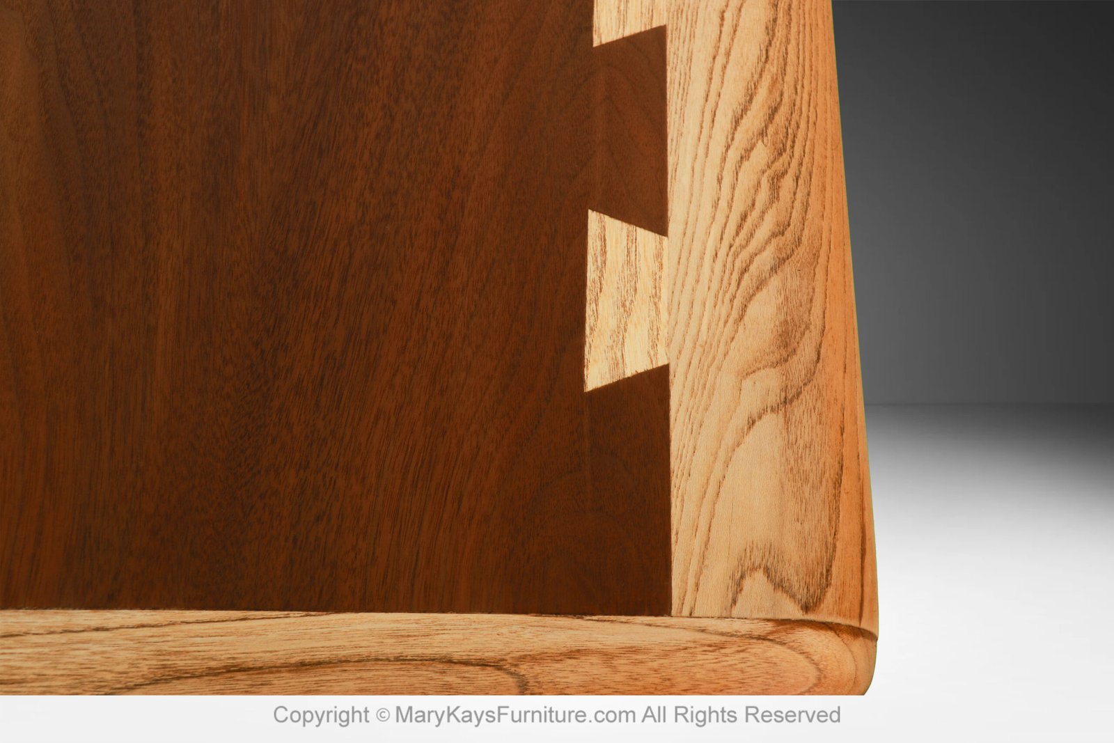 Mid-Century-Modern-expandable-Dovetail-Dining-Table-2.jpg