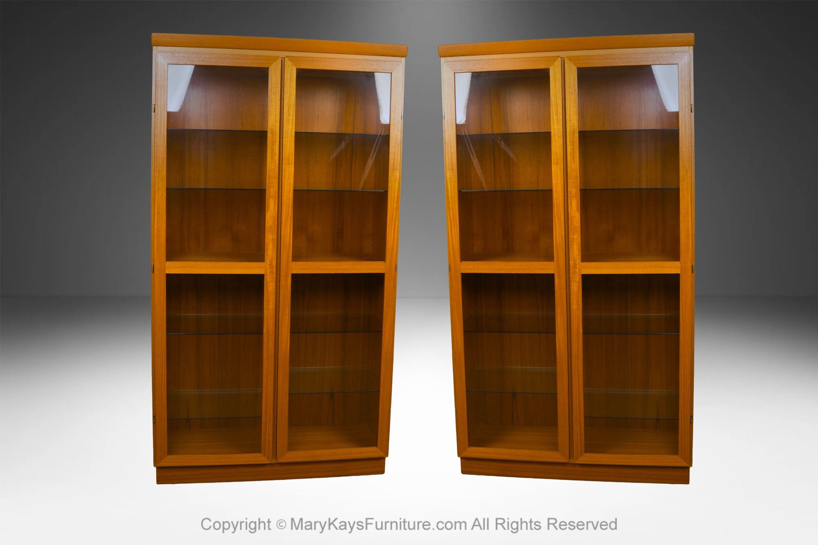 Danish-Mid-Century-Teak-Display-Cabinet-by-Skovby-15-1.jpg
