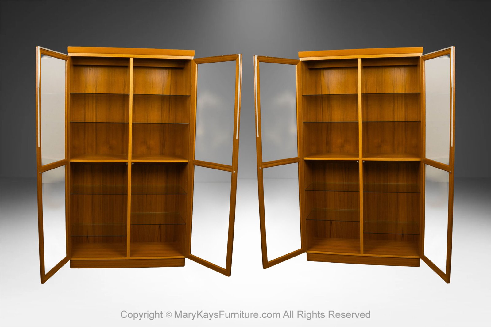 Danish-Mid-Century-Teak-Display-Cabinet-by-Skovby-16-1.jpg