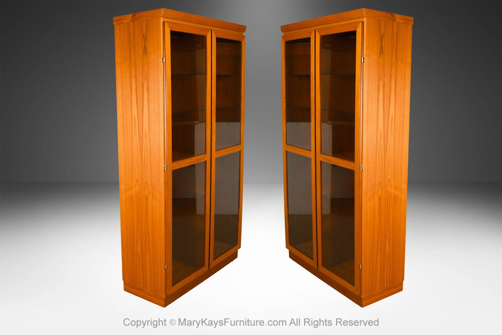 Danish-Mid-Century-Teak-Display-Cabinet-by-Skovby-7-1.jpg
