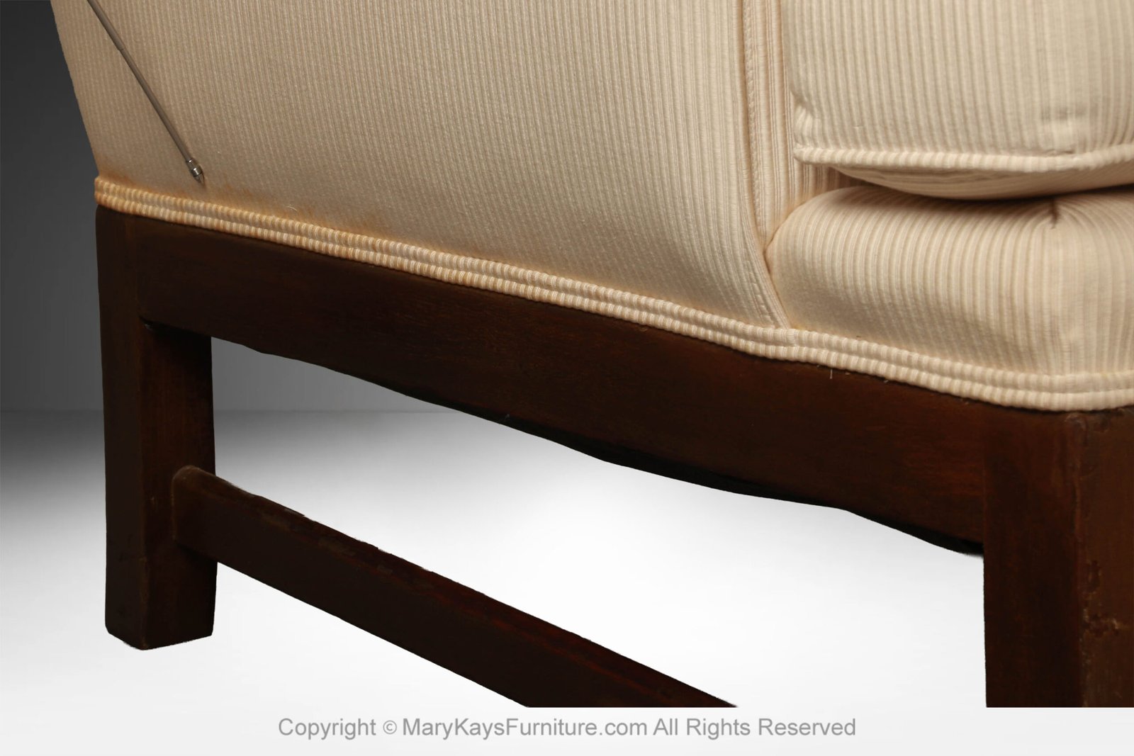 Mid-Century-curved-Sofa-in-the-style-of-Johannes-15.jpg